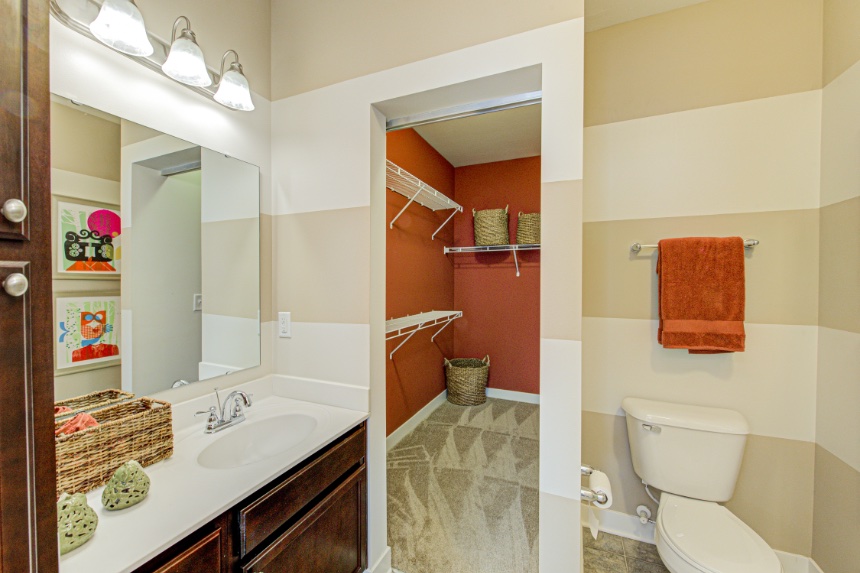 Model home bathroom in Noblesville